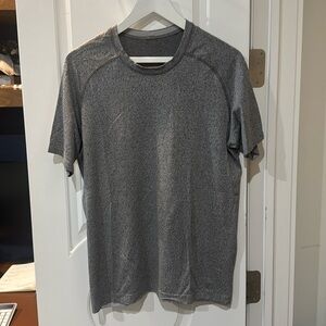 Lululemon Grey Metal Vent Large T-Shirt